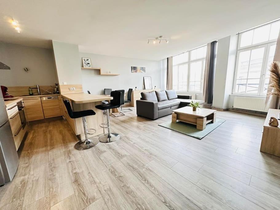 Au Coeur De Bruyeres Appartement Buitenkant foto