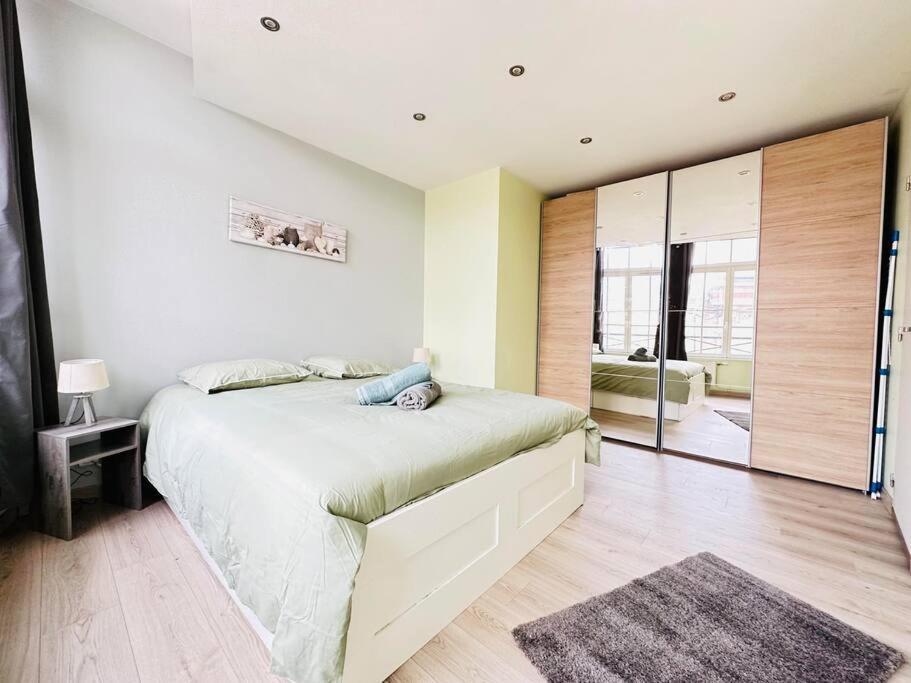 Au Coeur De Bruyeres Appartement Buitenkant foto